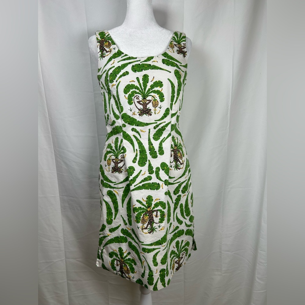 Govango White Green Shift Dress with Monkey Bananas Size 4 Sleeveless Round Neck